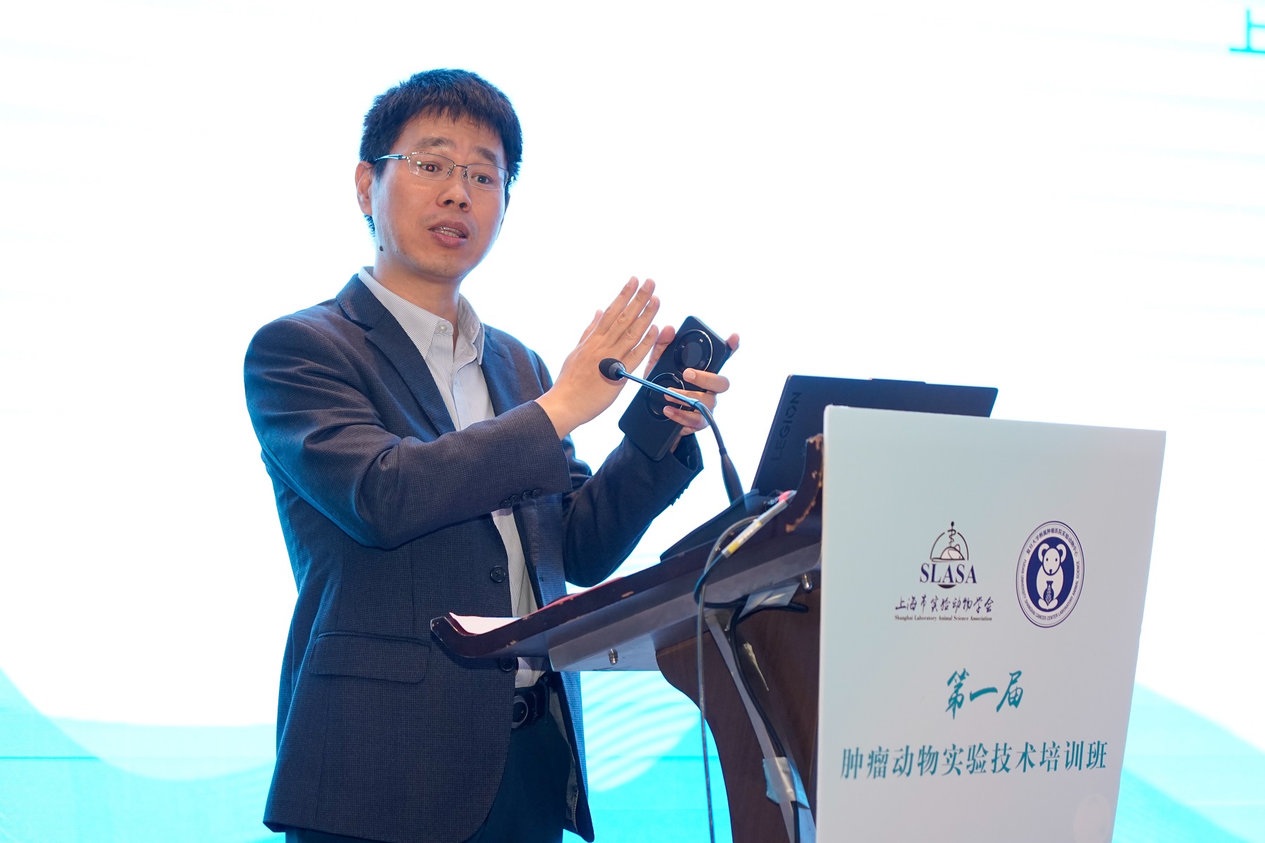 黄胜林.jpg